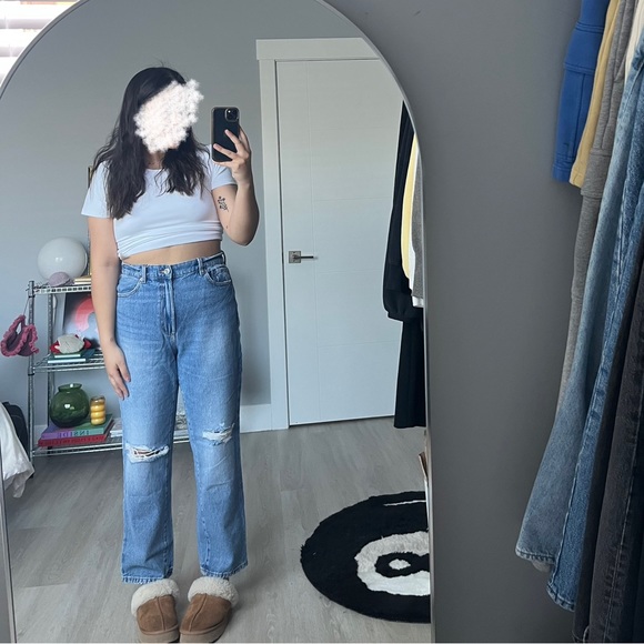 Ripped knee high waisted jeans - Picture 3 of 5